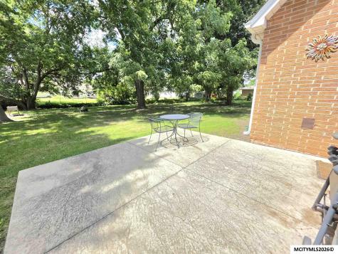 616 S Indiana Mason City IA 50401