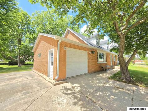 616 S Indiana Mason City IA 50401