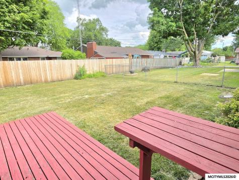 254 Parkridge Drive Mason City IA 50401