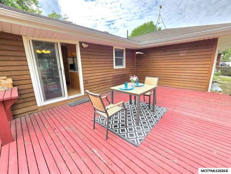 254 Parkridge Drive Mason City IA 50401