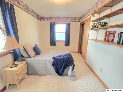 254 Parkridge Drive Mason City IA 50401
