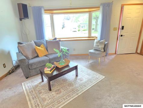 254 Parkridge Drive Mason City IA 50401