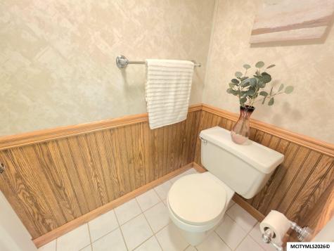 254 Parkridge Drive Mason City IA 50401