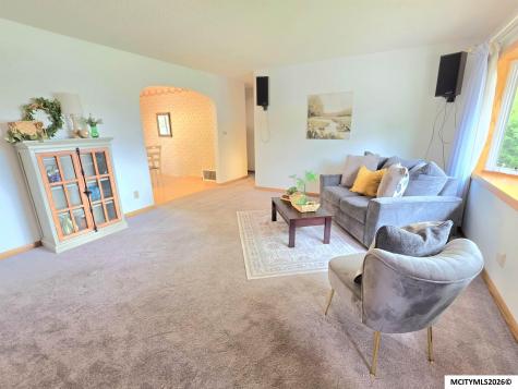 254 Parkridge Drive Mason City IA 50401