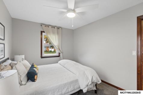 1308 N Hampshire Mason City IA 50401