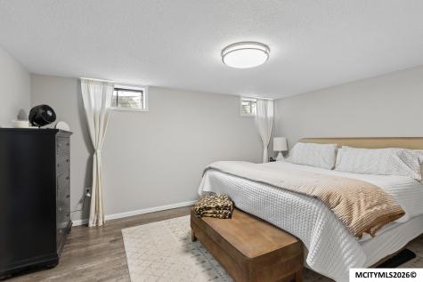 1308 N Hampshire Mason City IA 50401
