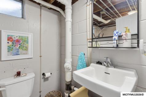 1308 N Hampshire Mason City IA 50401