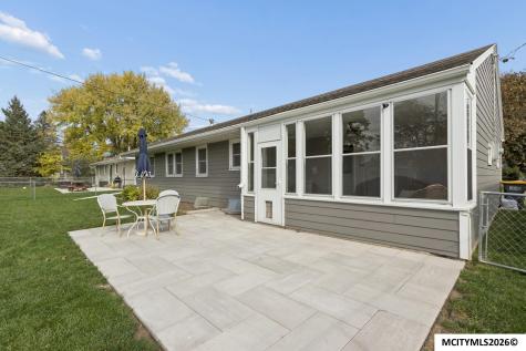 1308 N Hampshire Mason City IA 50401
