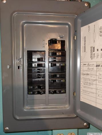 689 15th SE Mason City IA 50401