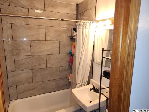 689 15th SE Mason City IA 50401