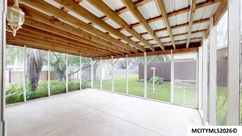 1076 Park Lane Mason City IA 50401