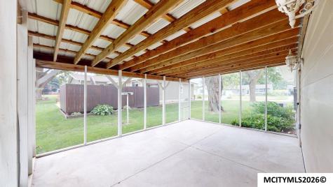 1076 Park Lane Mason City IA 50401