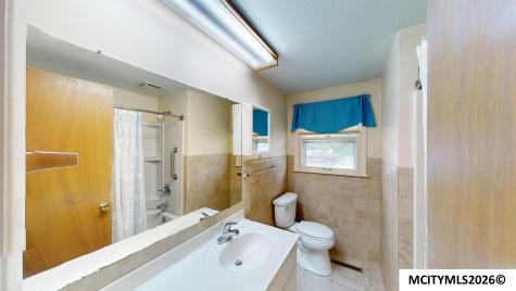 1076 Park Lane Mason City IA 50401