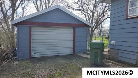 410 Clinton Charles City IA 50616
