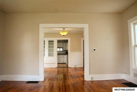 1228 N Madison Mason City IA 50401