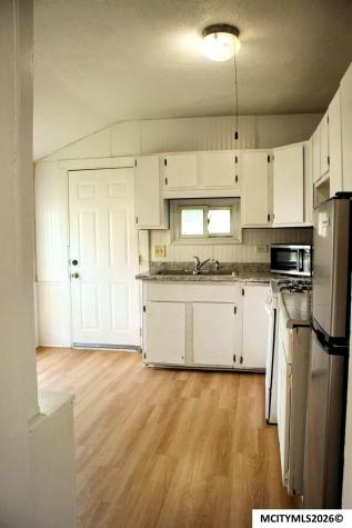 1228 N Madison Mason City IA 50401