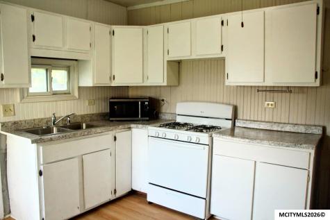 1228 N Madison Mason City IA 50401
