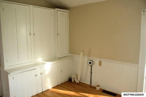 1228 N Madison Mason City IA 50401
