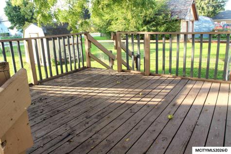 1228 N Madison Mason City IA 50401