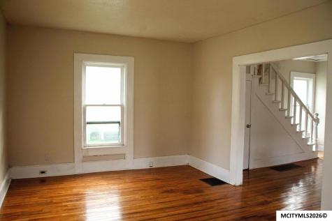 1228 N Madison Mason City IA 50401