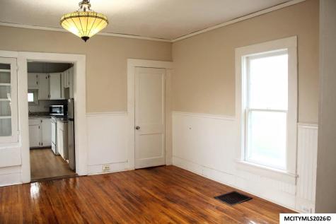 1228 N Madison Mason City IA 50401