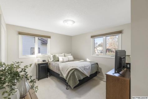 1621 7th Place SW Mason City IA 50401
