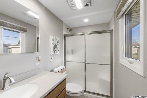 1621 7th Place SW Mason City IA 50401