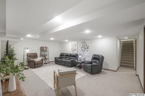1621 7th Place SW Mason City IA 50401