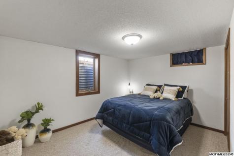 1621 7th Place SW Mason City IA 50401