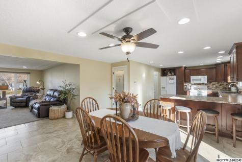 1621 7th Place SW Mason City IA 50401