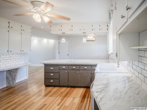 323 W Main Manly IA 50456