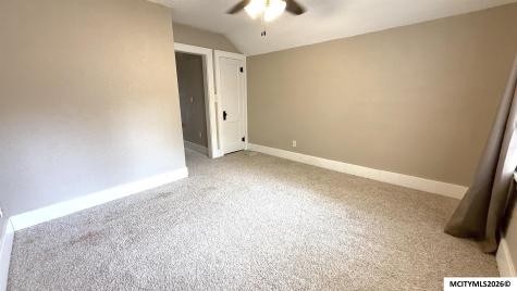 1112 W State Mason City IA 50401