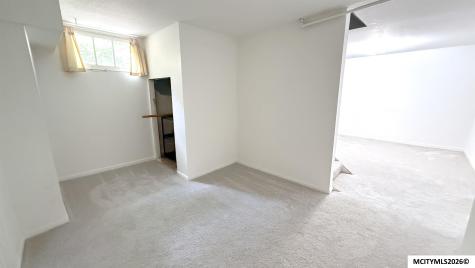 1112 W State Mason City IA 50401