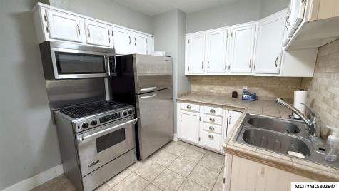 1112 W State Mason City IA 50401