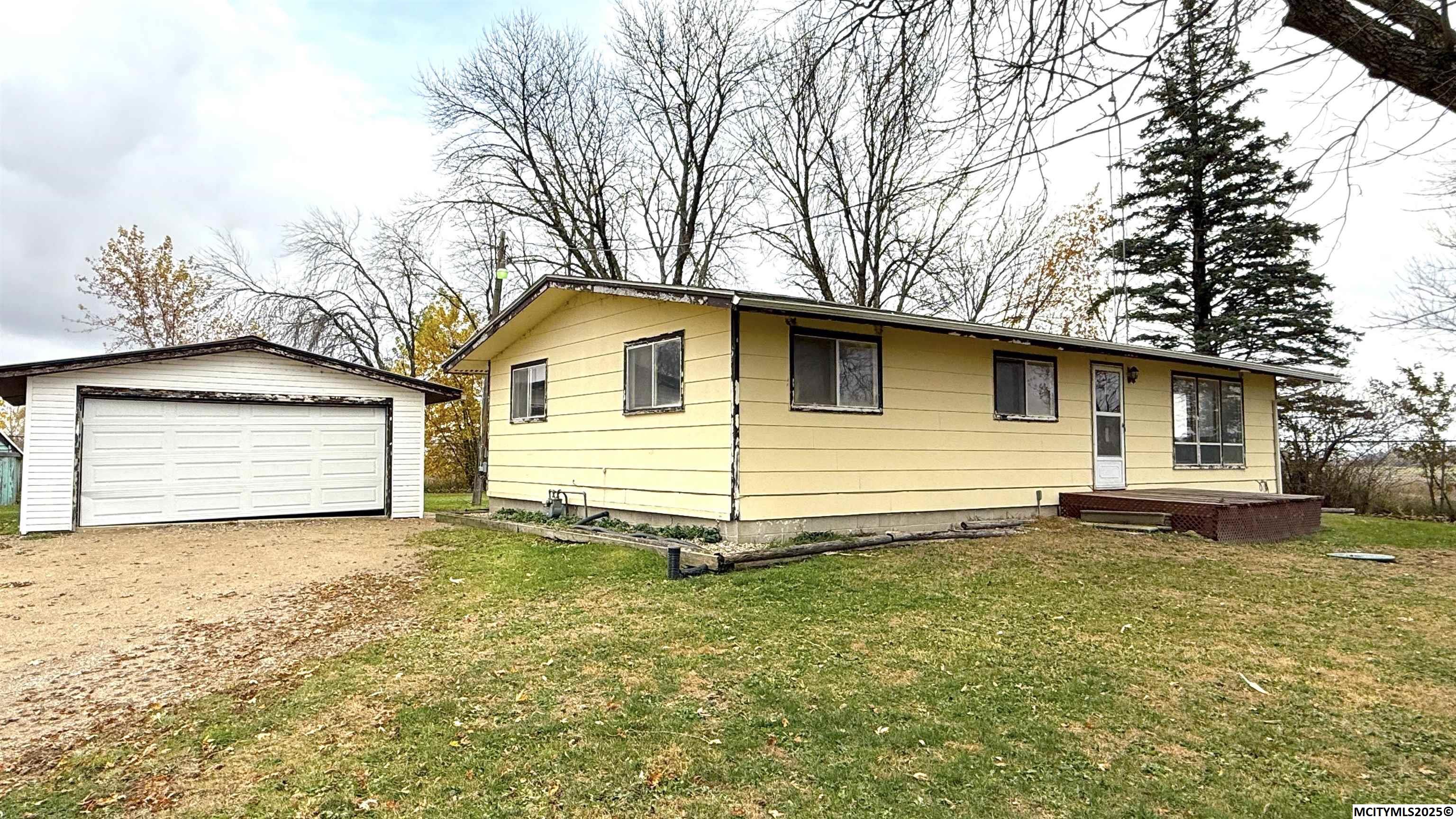 4011 Orchid Avenue Kensett IA 50448