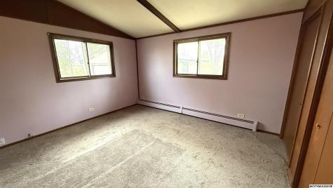 4011 Orchid Avenue Kensett IA 50448