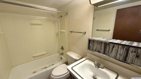 4011 Orchid Avenue Kensett IA 50448