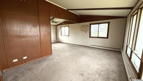 4011 Orchid Avenue Kensett IA 50448