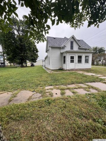 95 14th Street N Northwood IA 50459