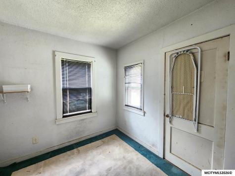 40 27th SW Mason City IA 50401