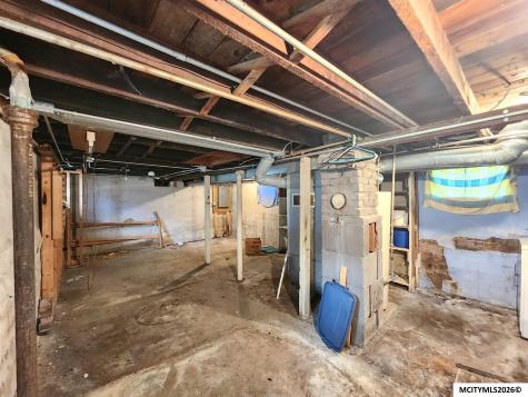 40 27th SW Mason City IA 50401
