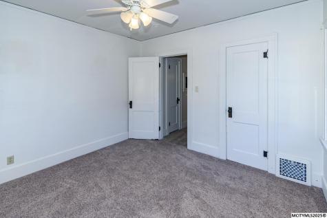 1111 1st SW Mason City IA 50401