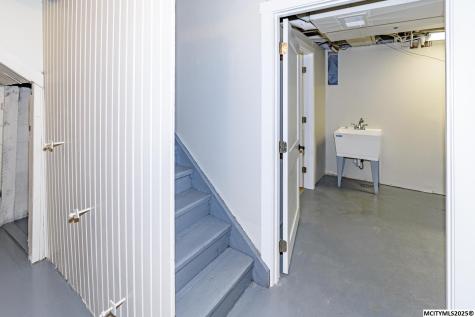 1111 1st SW Mason City IA 50401