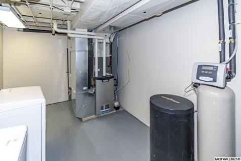 1111 1st SW Mason City IA 50401