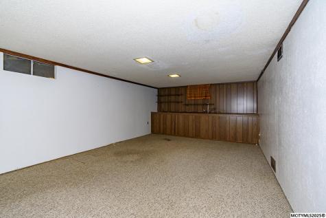 1645 7th Place SW Mason City IA 50401