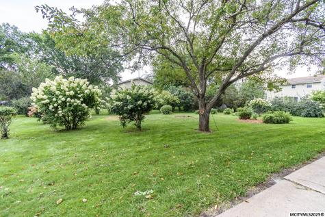 1645 7th Place SW Mason City IA 50401