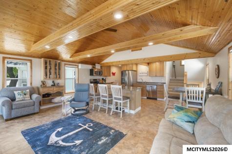 15381 1st Street Clear Lake IA 50428