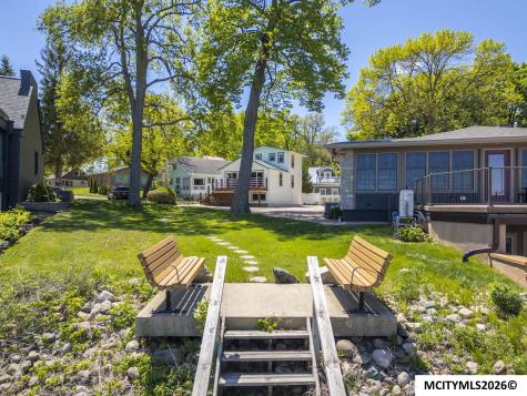15381 1st Street Clear Lake IA 50428