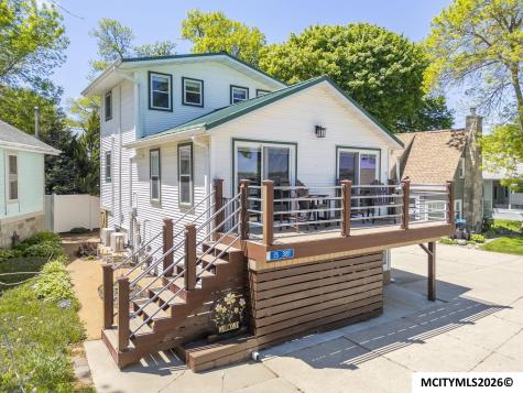 15381 1st Street Clear Lake IA 50428