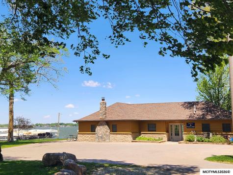 15381 1st Street Clear Lake IA 50428